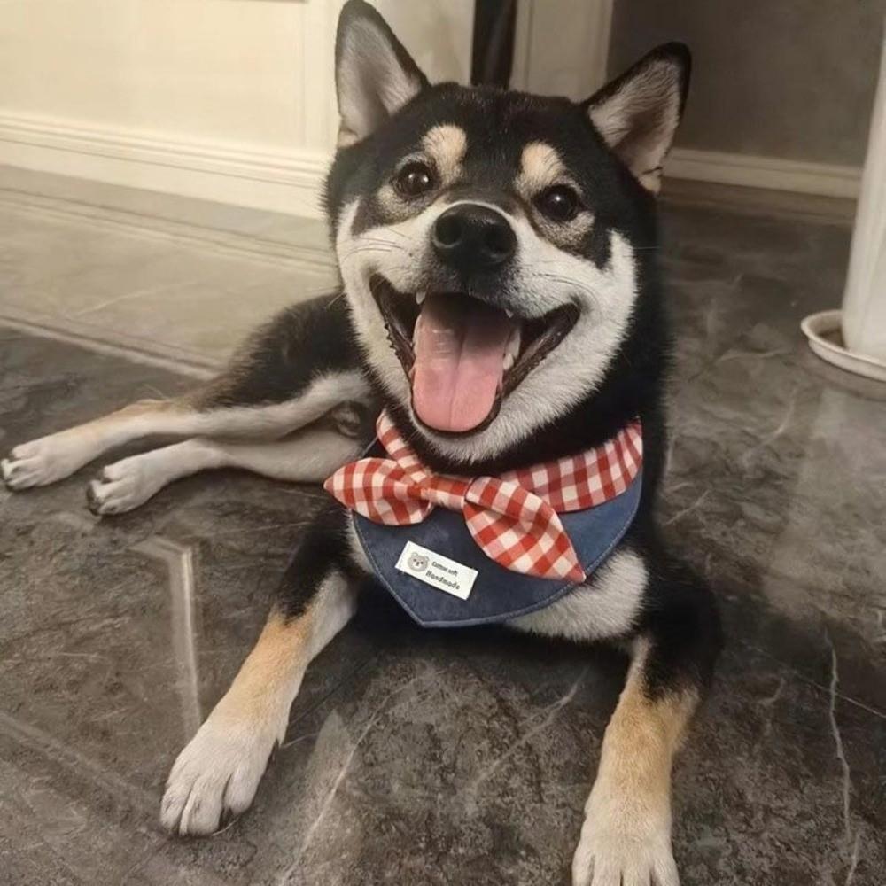 Soft Dog Bibs Adroable Triangle Bibs NEW Pet Bandana for Small Medium Puppy Cat