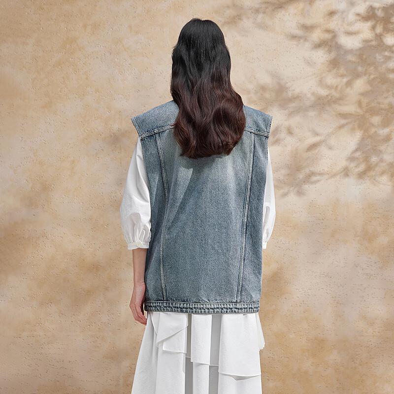 broadcast Women's Contrast Denim Vest