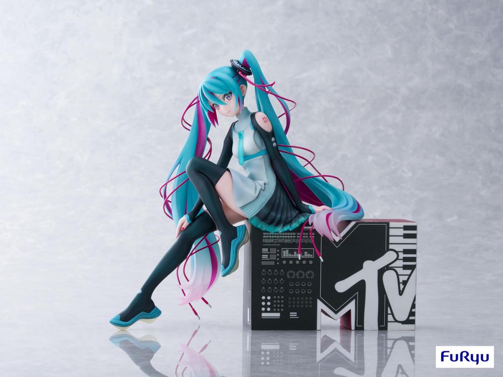 Furyu Hatsune Miku x MTV Scale PVC Painted Complete Figure 1/7