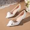 White Wedding Shoes for Bride Mid Heel Women Floral Low Heel Bridal Shoes New Fashion