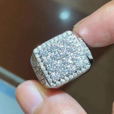 Модное темпераментное кольцо на палец для женщин Великолепное обручальное кольцо с блестящим кубическим цирконием Роскошные аксессуары для вечеринки