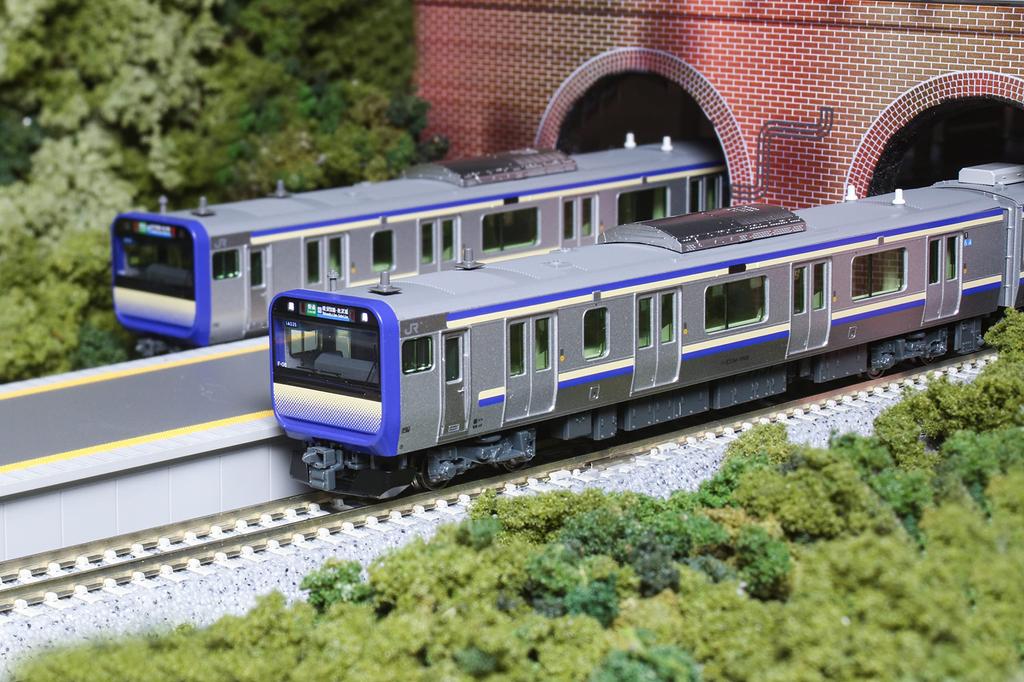 KATO N Gauge E235 Series 1000 Series Rapid Line Basic Set Railway Model Train Yokosuka/Sobu 4-Car 10-1702S