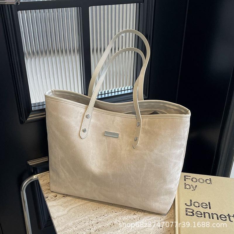 Премиальная сумка-тоут Женская сумка большой вместимости Женская 2025 Новая модная сумка через плечо Зимняя сумка для通勤