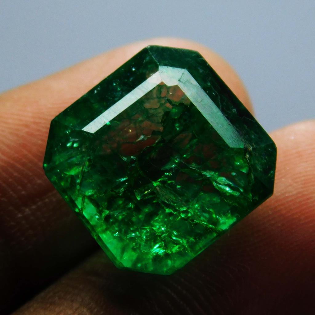 10 Ct Natural Emerald Square Cut Green Colombian Loose Gemstone
