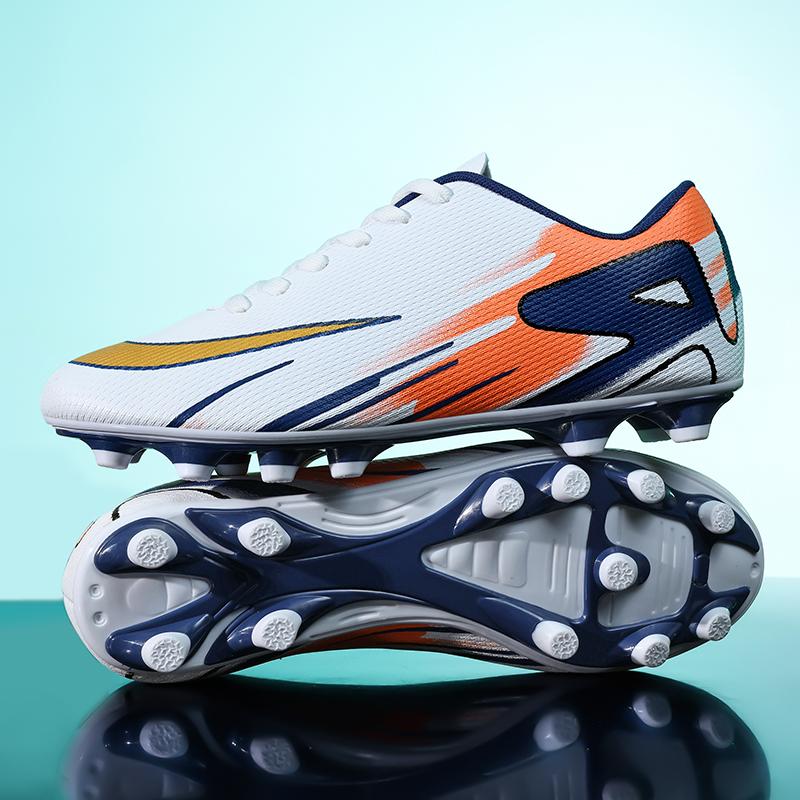 Новые мужские футбольные бутсы Мягкие тренировочные Профессиональные футбольные бутсы Унисекс Ультралегкие Дышащие Спортивные Шипы для травы Матчевые Кроссовки