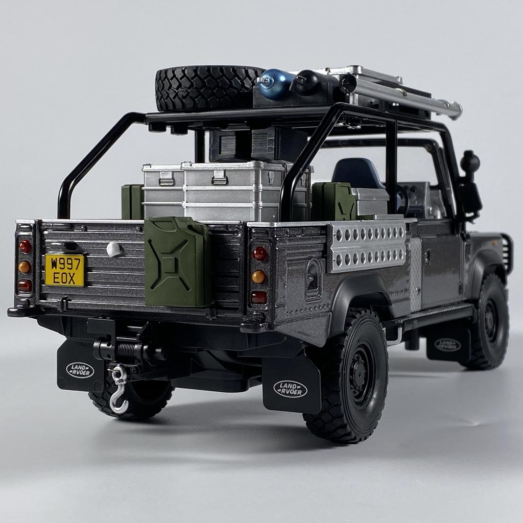 1:24 Land Rover Defender 90 Tomb Raider Внедорожник Внедорожный Внедорожник Литой Металлический Модель Автомобиля Для Дома Коллекционные Предметы Хобби Подарок