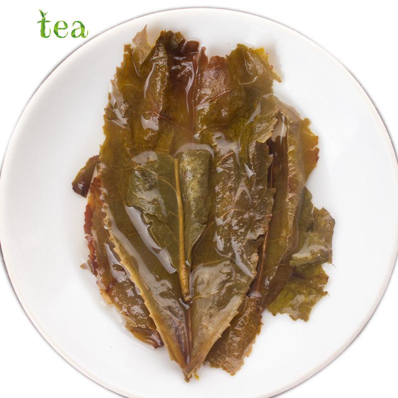Pu'er Tea Cake Raw Tea Cake Yunnan Hundred Years Old Tree Golden Leaf Yunnan Qizi Cake Tea 357 Grams