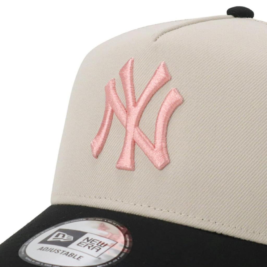 NEW ERA Cap 9FORTY Trucker Stone Black Side Patch MLB New York Yankees A-Frame