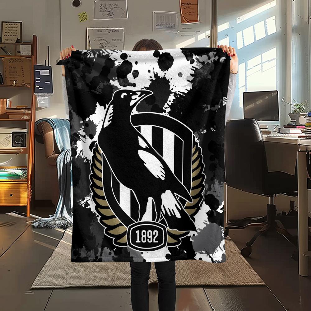 Collingwood Magpies Print Flannel Blanket, High quality Comfortable for All Seasons, Home Decor, Warmth and Comfort