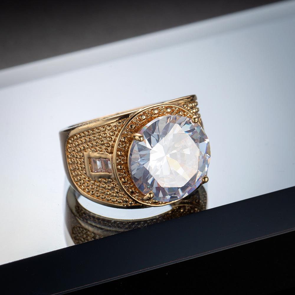 Женское ювелирное кольцо SODROV с большим белым цирконом золотого цвета