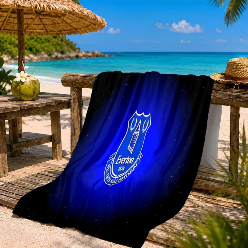 Fc Everton Crest Design Beach Towel Microfiber Beach Towel, Lightweight and Quick-Dry, for Summer Travel, Swimming Pool Fan Birthday Gift