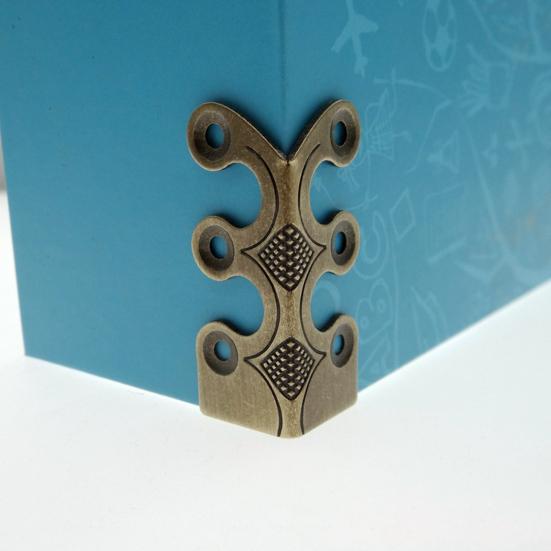 12 шт. Защитные уголки для плинтусов, универсальные, простая установка, многоцелевые, для мебели, стола, угловые защитные приспособления, аксессуары