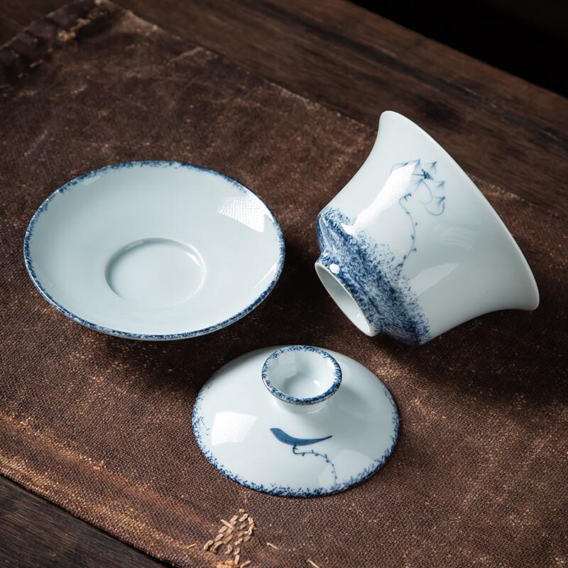 Большой расписанный вручную сине-белый керамический гайвань