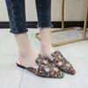 Туфли для женщин с острым носком, со стразами, свадебные женские тапочки, стразы, шлепанцы, драгоценности, босоножки с каблуком, лето 2024 года, легкая одежда, VIP