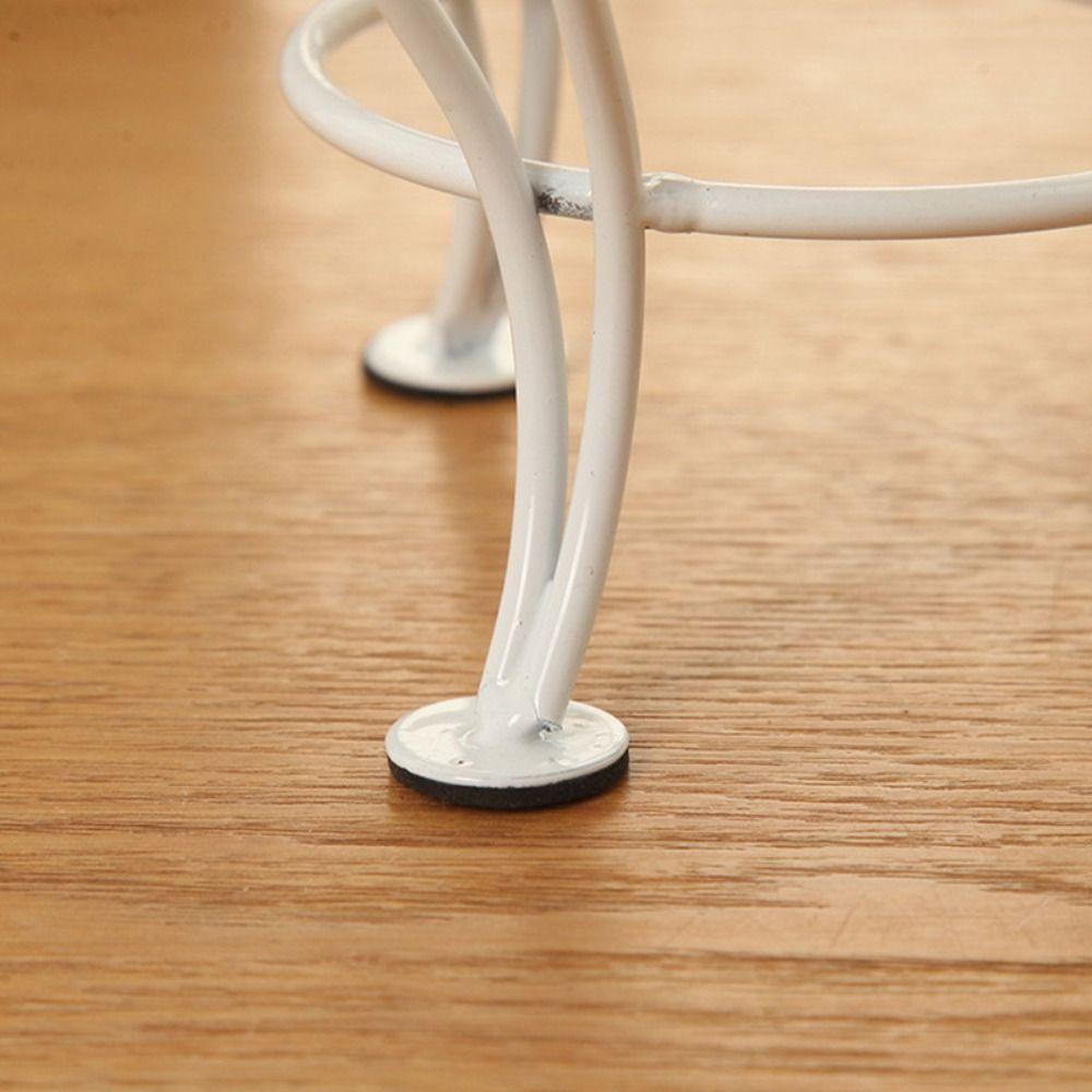 Черная трехногая подставка для растений Художественное железо Мини-подставка для цветочного горшка Простая железная полка для цветов Балкон