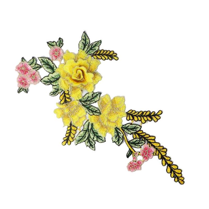Мода Популярный Полиэстер 1PC Высокое Качество Вышивка Моды Шитье Нашивки DIY Аппликация Нашивки Одежды Аксессуары Цветок