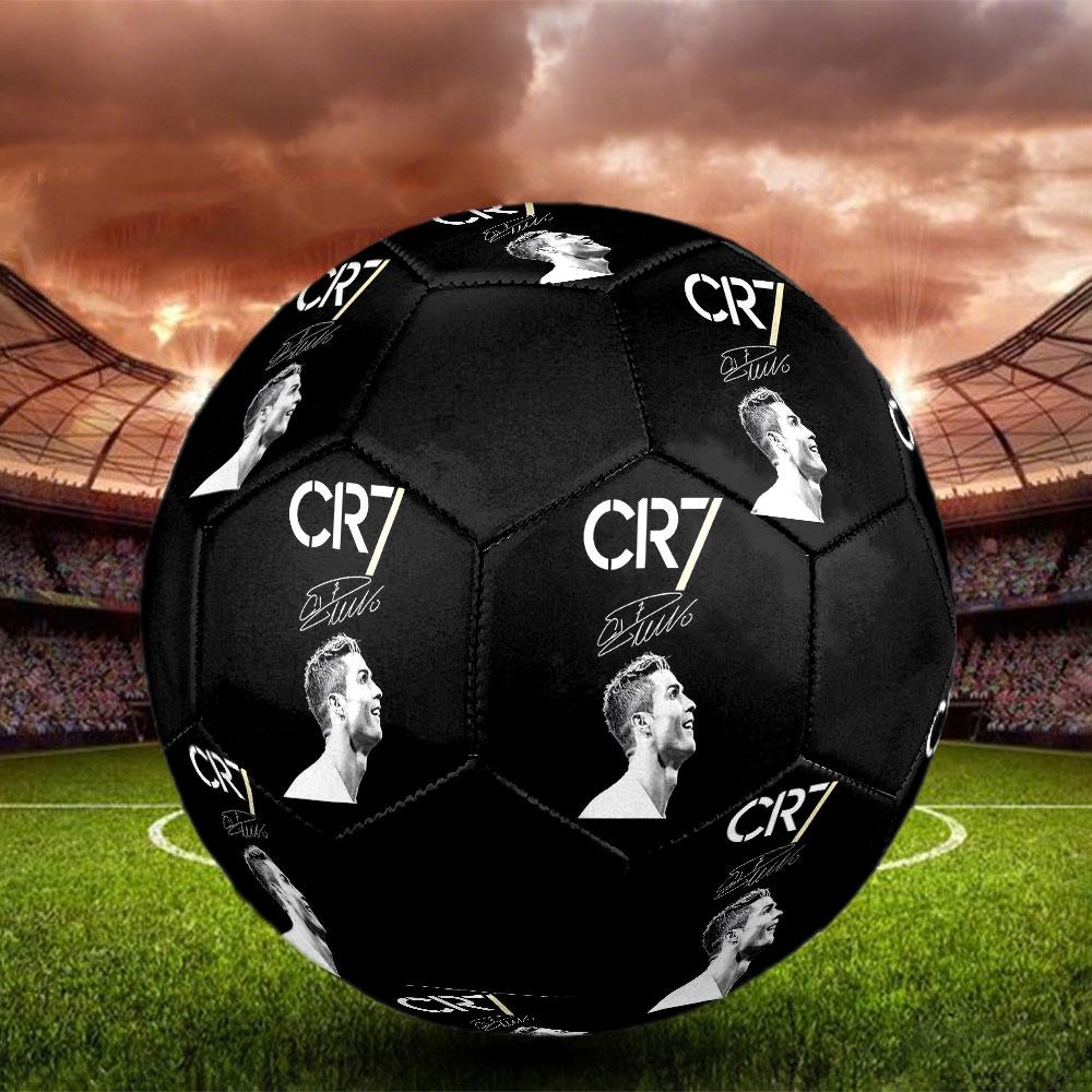 Футбольный мяч Cristiano Ronaldo, размер 5, разноцветный, подходит для всех возрастов, сшит машинным швом, материал ПВХ, соревновательного качества, прочный и с высоким отскоком