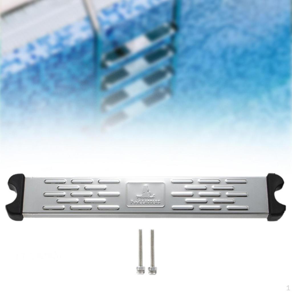 Лестница для доступа в бассейны