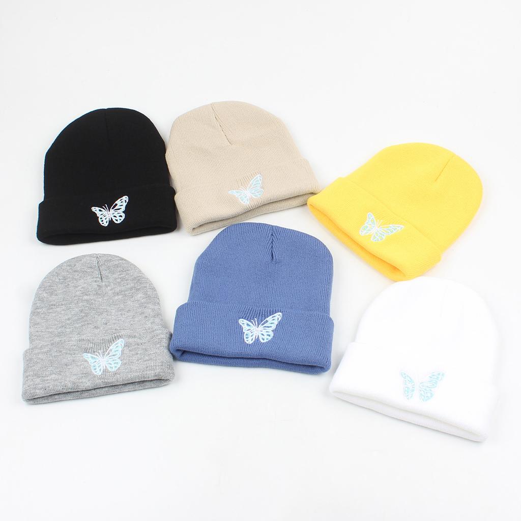Мужские и женские зимние вязаные шапочки с вышивкой бабочкой, теплая удобная повседневная шапка
