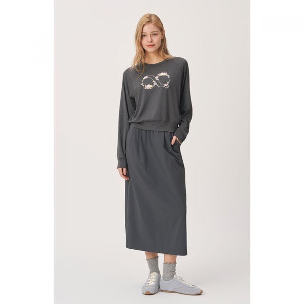 Huit Flower Infinity Raglan Sweatshirt Htwtp6i03t