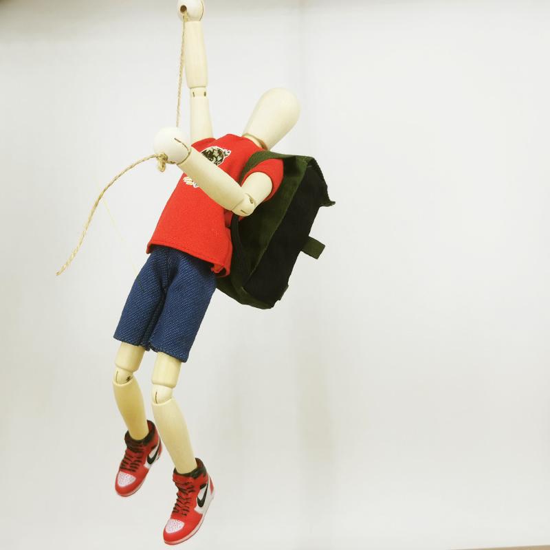 Creative Climbing Wooden Man Figurines Rotatable Joint Model Drawing Sketch Mannequin Miniatures Office Home Desktop Room Decor