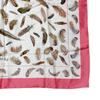 [Б/У] HERMES PLUMES от Анри де Линарес Платок-каре 90 Шелковый Белый и Модный шарф, Розовый, Женские аксессуары, Шаль, Платок