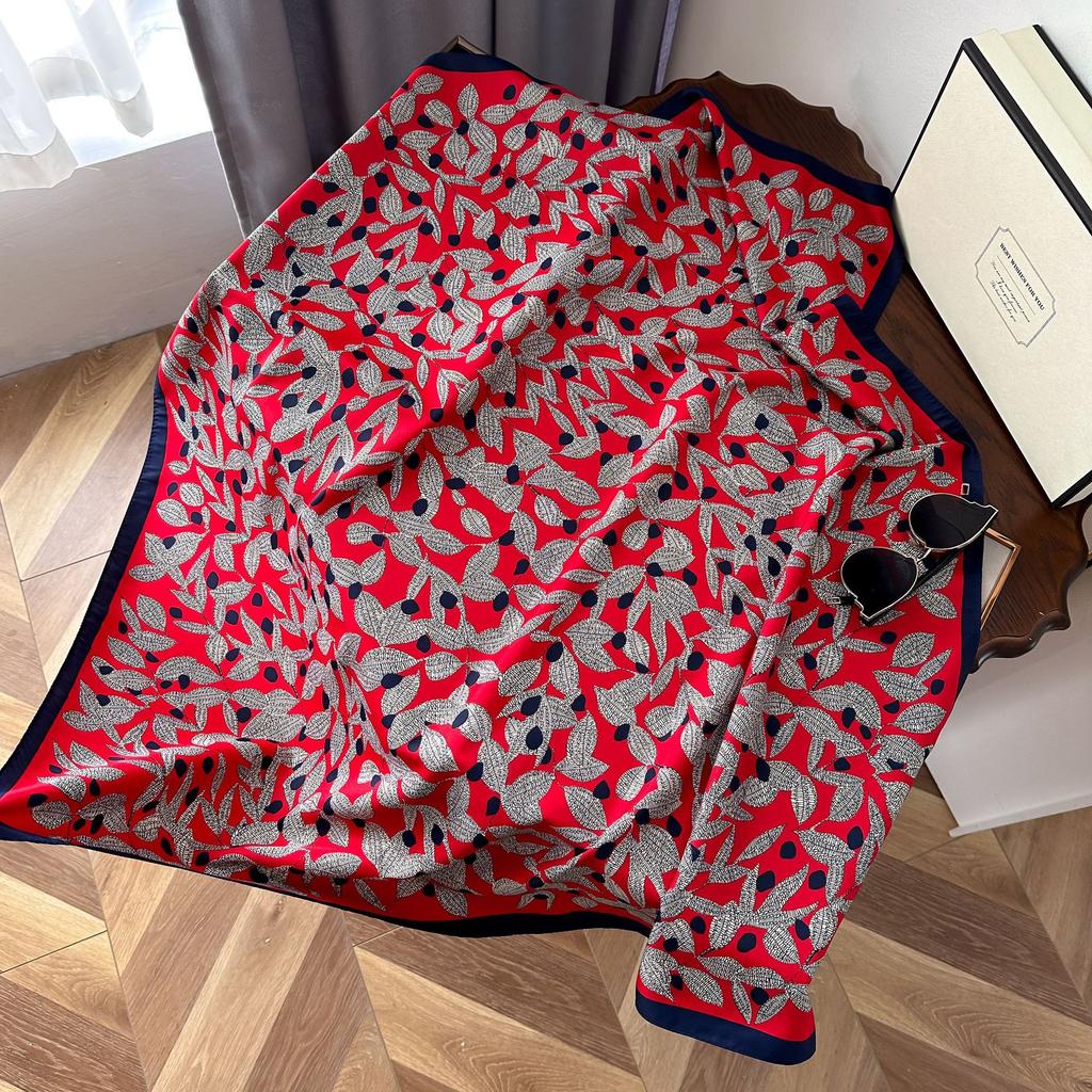 High-quality Luxurious Silk Scarves Headband Scarfs Neck Scarf For Women Chain Silk Scarf Women's Decorative Shawl