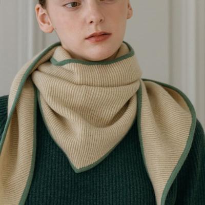 BINOVULAR [4 Colors] TRIANGULAR MUFFLER (CASHMERE 100)