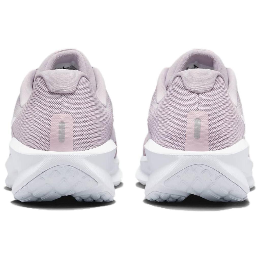 Nike Женские кроссовки Downshifter 13 Платиновый фиолетовый Фотонный пыль Белый FD6476-007