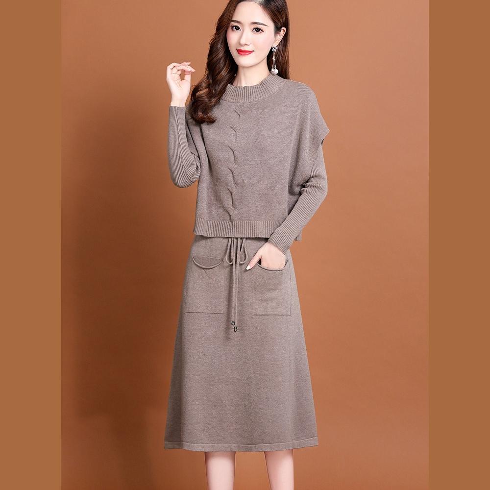 Вязаное платье для женской осени и зимы в корейском стиле с приталенным силуэтом, комплект из двух частей, свитер, однотонное, с длинным рукавом, повседневное платье-свитер