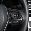 ABS матовый стиль из углеродного волокна красный цвет автомобильные аксессуары крышка кнопки рулевого колеса отделка подходит для Toyota Avalon XX50