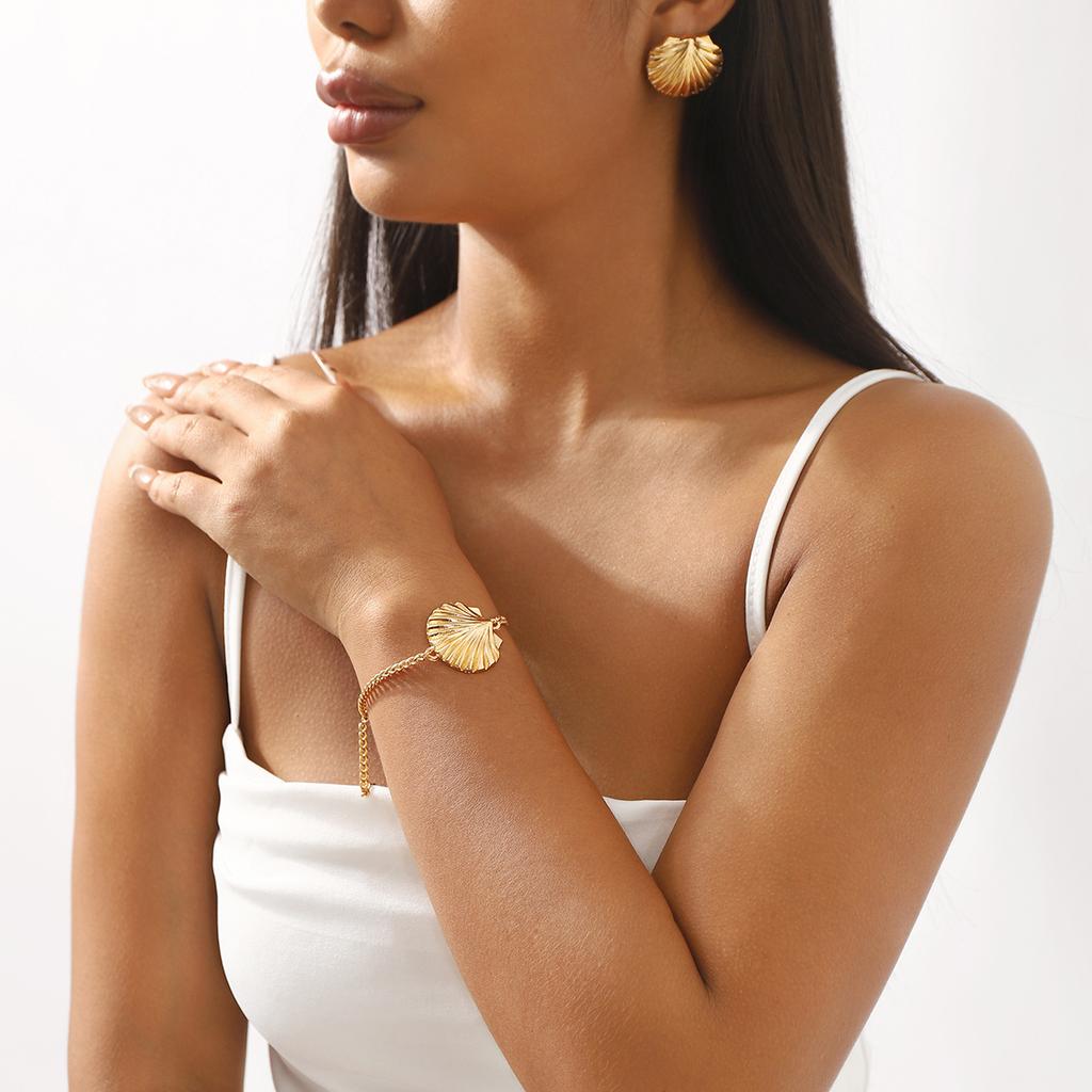 N12010 New Ocean Series Pearl Necklace, Light Luxury French High-end Starfish Shell Collarbone Chain