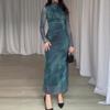 Kuzgi ayollar libosi Slim Fit Skinny bir rangli plisseli uzun qisma yarim baland yoqali orqa fermuar yumshoq elastik ayollar midi libosi