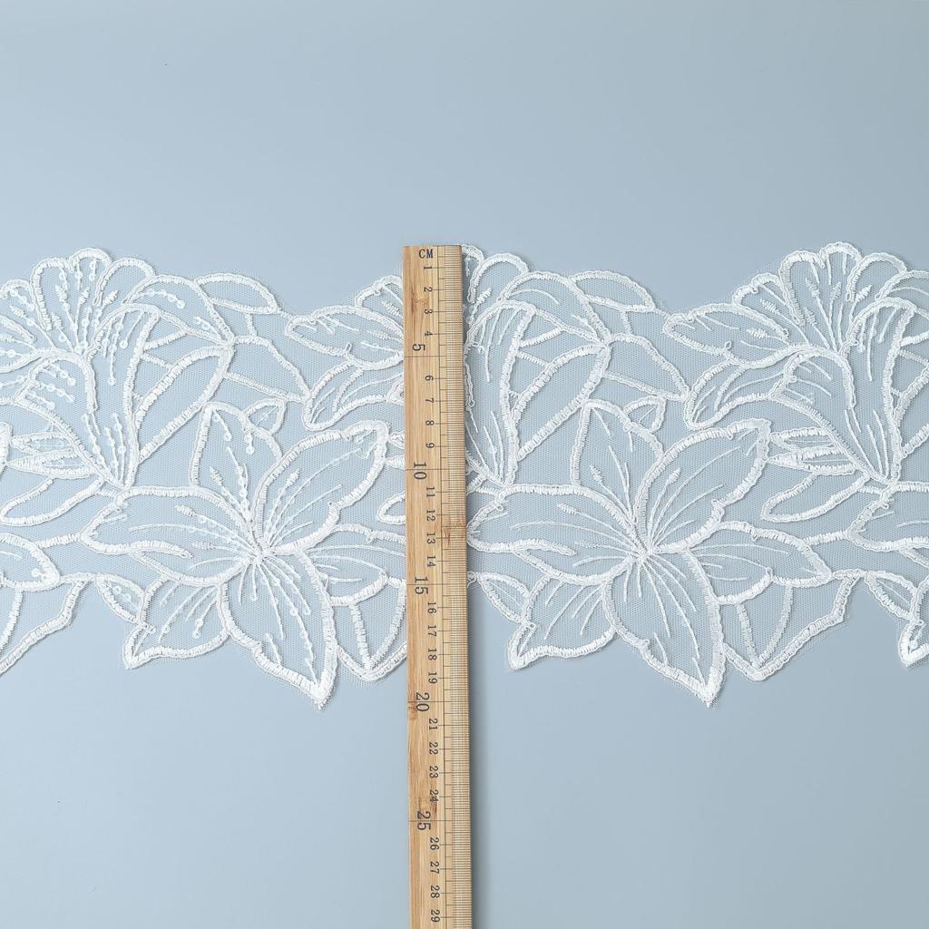 Clothing Accessories Car Bone Lace Lace Transparent Bead Lace Wedding Dress 20Cm