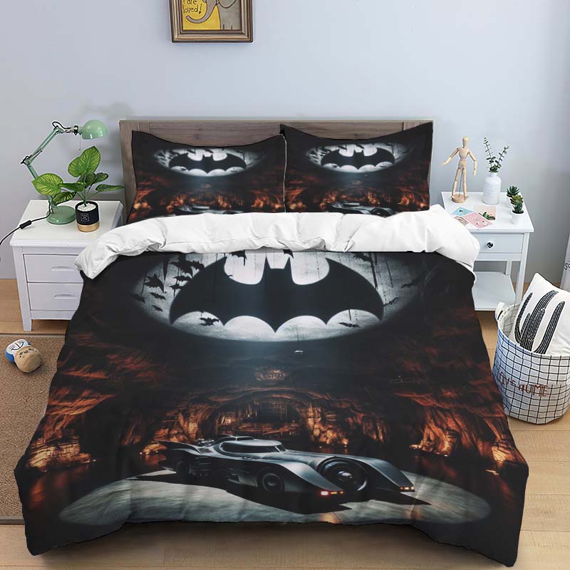 Batman childhood bedding set, including one duvet cover and two pillowcases, a perfect home décor gift for Batman f