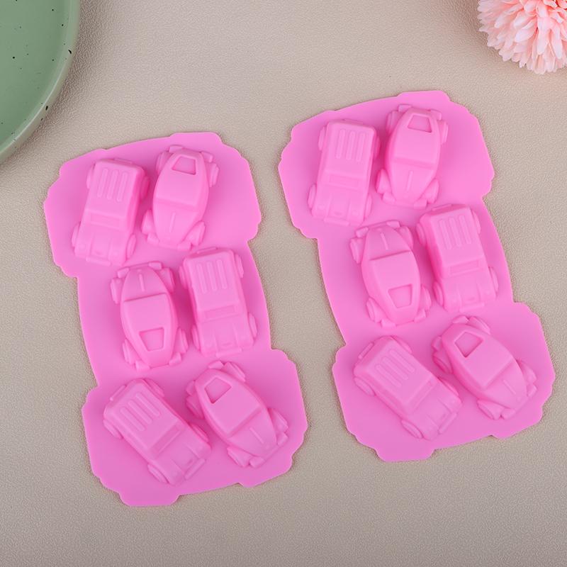 1Pc Cartoon Car Shape Silicone Mold Diy Chocolate Muffin Ice Baking Pan Soap Pastry Bakeware Cake Decoration Baking Mold