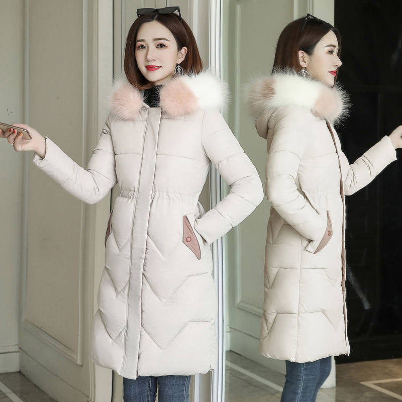 Вариант облегающей пуховой хлопчатобумажной одежды для женщин средней и длинной выше колена с большим меховым воротником и талией, хлопчатобумажная одежда куртка прилив