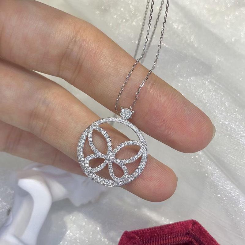 925 Exquisite New Zircon Micro Inlaid Sun Flower Clover Round Pendant Necklace Ladies Party Birthday Gift