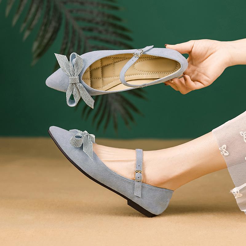 Женские туфли на плоской подошве Мэри Джейн. Удобные нескользящие повседневные модельные туфли. Туфли на плоской подошве с бантом и ремешком на щиколотке. Женские балетки. Шикарные туфли на плоской подошве с острым носком и закрытым носком.