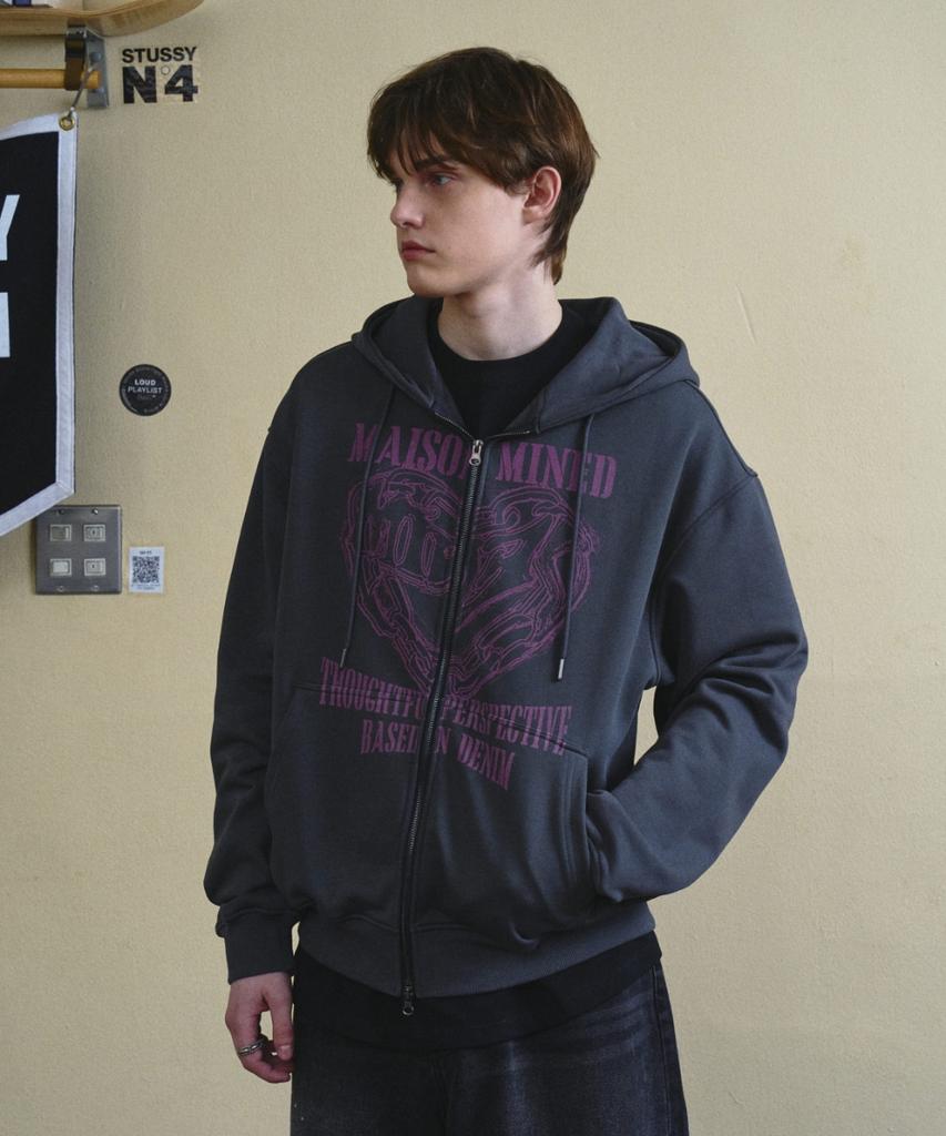 Maison Mined Толстовка с капюшоном и молнией, рисунок 'Сердце', цвет Угольный