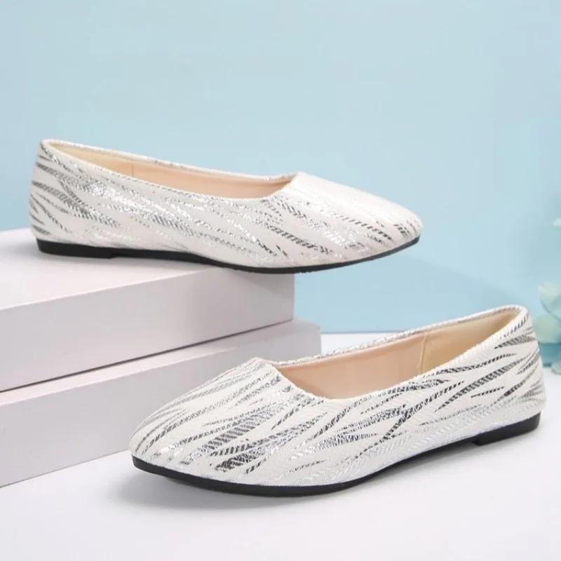 2024 Новые летние женские туфли на плоской подошве, сочетающиеся по цвету, с острым носком, с неглубоким вырезом, удобные для весны и осени Zapatos