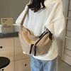 Сумка большой вместимости женская 2025 новая сумка через плечо повседневная корейская версия однотонная сумка-мессенджер трендовая студенческая персонализированная сумка-пельмень