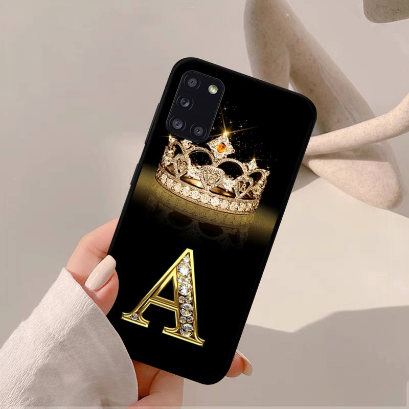 Чехол для телефона Yinuoda с черной бриллиантовой короной и буквой для Samsung A 51 30s 71 21s 10 70 31 52 12 30 40 32 11 20e 20s 01 02s 72