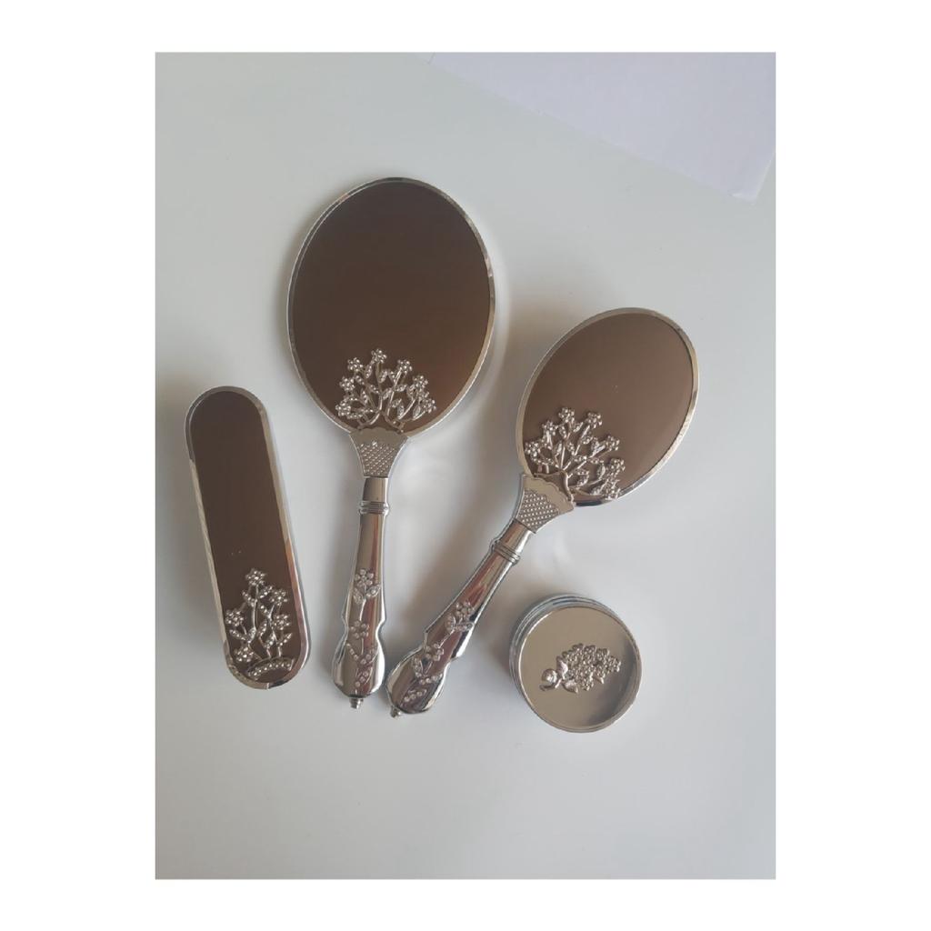 Off-white Bridal Bundle Mirror Comb Set / Dowry Box