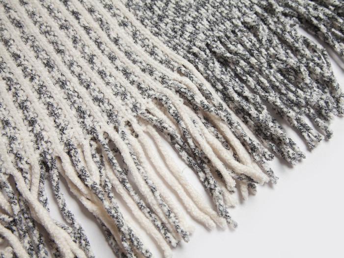 Трикотажная рубашка с кисточками и рукавами «летучая мышь»