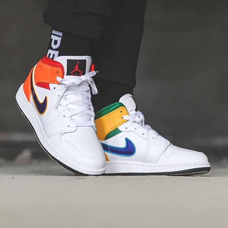 Jordan 1 Mid GS Белый Пурпурный Сине-зеленый 554725-128