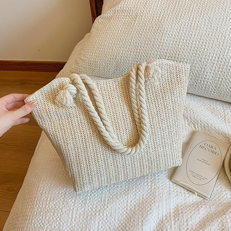 New Summer Straw Vacation Style Fashionable Large Capacity Female Student One-shoulder Handheld Casual French Tote Bag