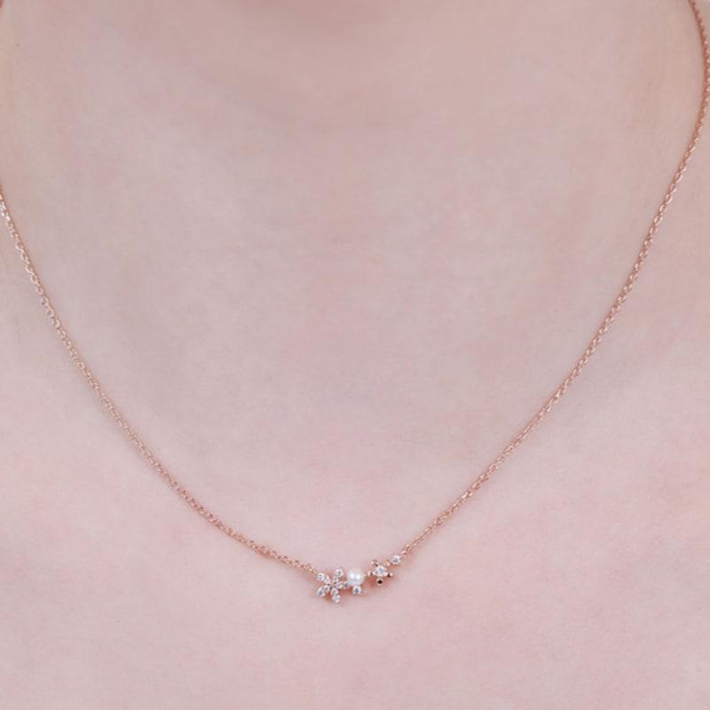 ELLE Jewelry Flower Necklace ELBRNN231