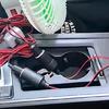 Автомобильный адаптер-разветвитель с двумя гнездами прикуривателя DC12V/24V со встроенным предохранителем 15A и индикаторами питания. Термостойкий корпус.