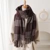 Имитация кашемира Ретро клетка Теплая шаль-шарф для защиты от холода Осенне-зимняя модная атмосфера Универсальный шарф с бахромой